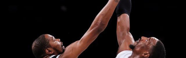 pg模拟器-新版本之下热火抢爆篮网！拼对抗他们乐在其中