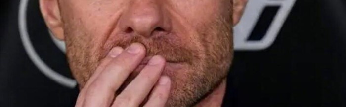 阿隆索坦言失控更衣室，皇马西超杯失利后解雇主帅|哈维·阿隆索|马卡电台|体能|电台|巴塞罗那_新浪体育_新浪新闻