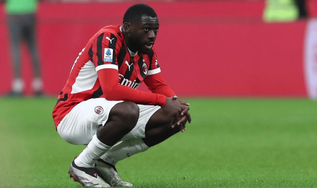 pg免费模拟器官网-莫雷托：加拉塔萨雷愿为福法纳出价3000万欧，球员只想留队